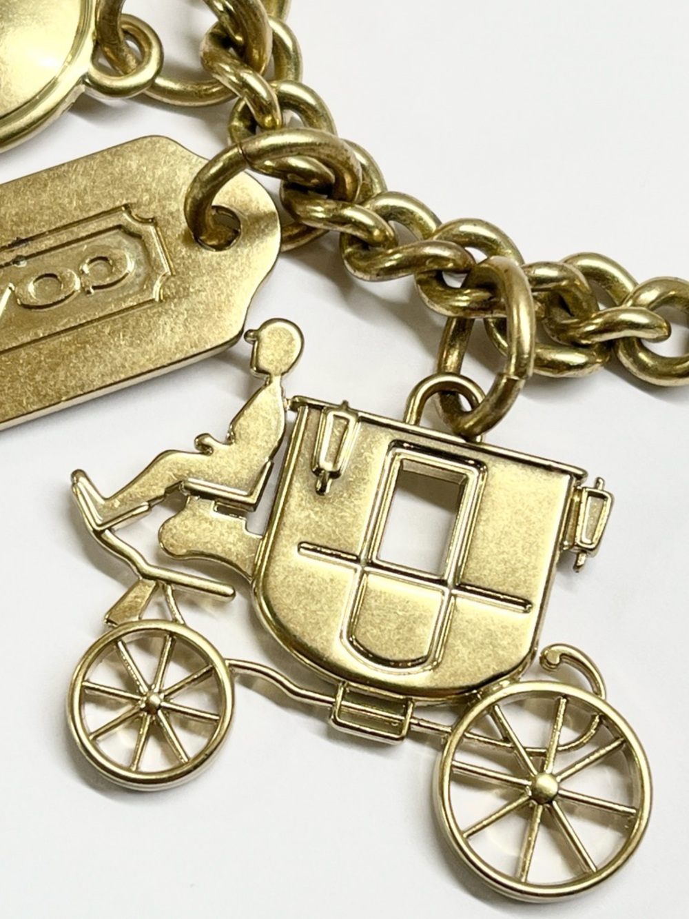 Coach Metal Carriage and 2 Hang Tags Bag Charm EUC - Picture 3 of 6